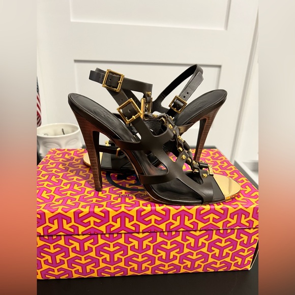 Brown Tory Burch size 8 shoes - Picture 3 of 7